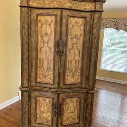 Shelving Unit/Cabinet