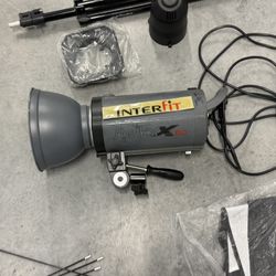 Interfit Stellar 150 Photo Light System