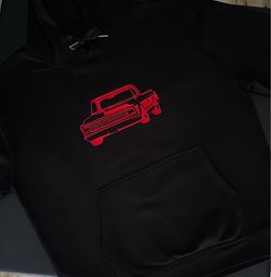 Size XXXL sweater Chevy truck