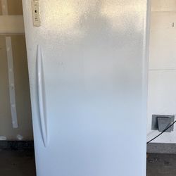 Full Size Freezer Frigidaire