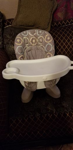 Baby eating chair