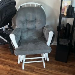 60$ New Rocking Chair With Foot Rest