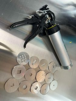 SHIMPO HANDHELD CLAY EXTRUDER