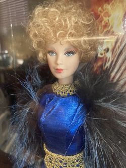 HUNGER GAMES DOLL CATCHING FIRE EFFIE #X8427 BLACK LABEL