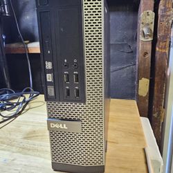 Dell PC.  Intel-i7-CPU. 1TB SSD, 16GB Ram GPU: Radeon, Wi-Fi 