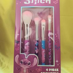 Disney Stitch Angel 4 Piece cosmetic Brushes 