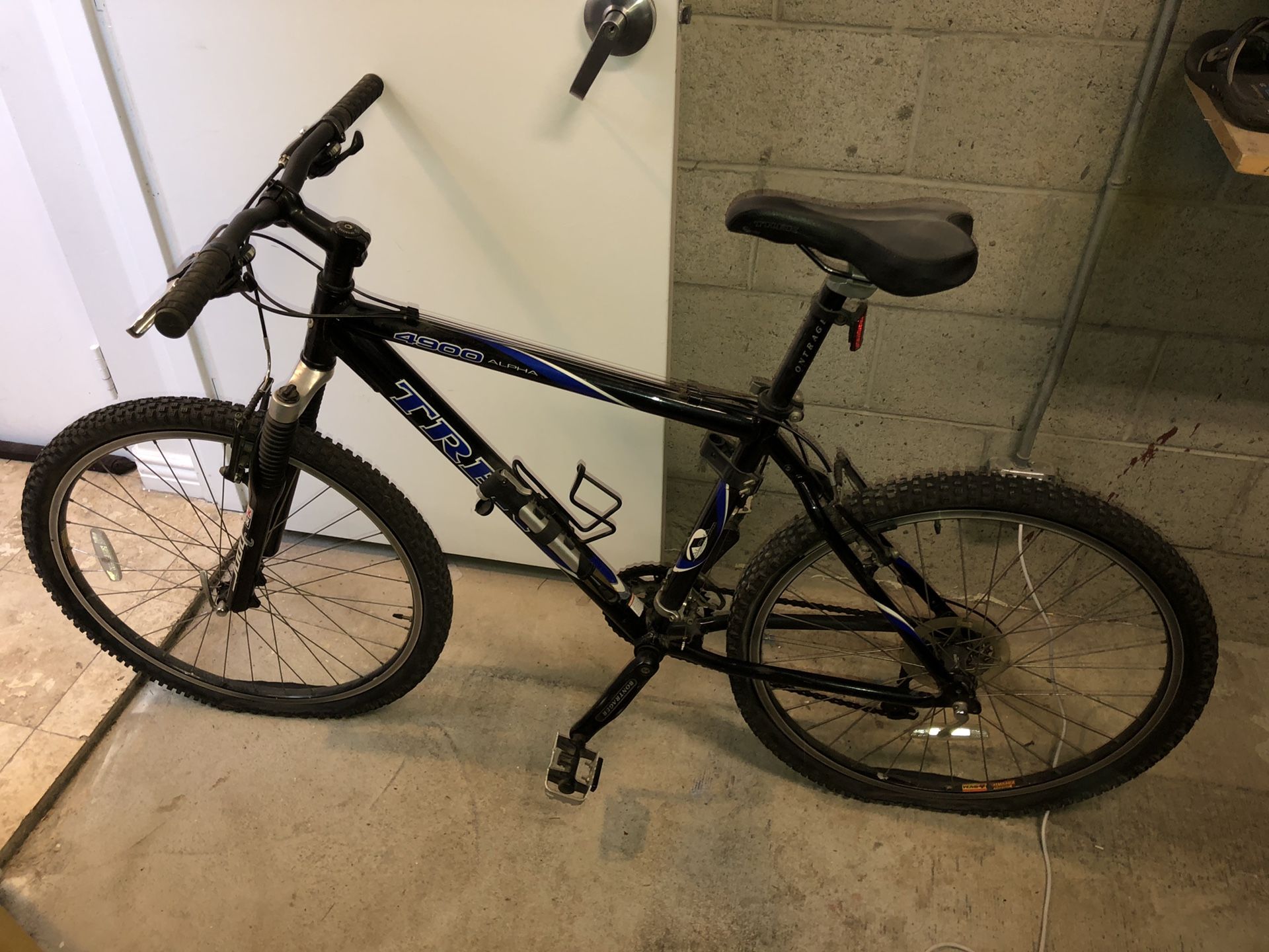 Trek 4900 Alpha Mountain Bike