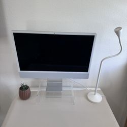 Bedroom Furnitures and Displays