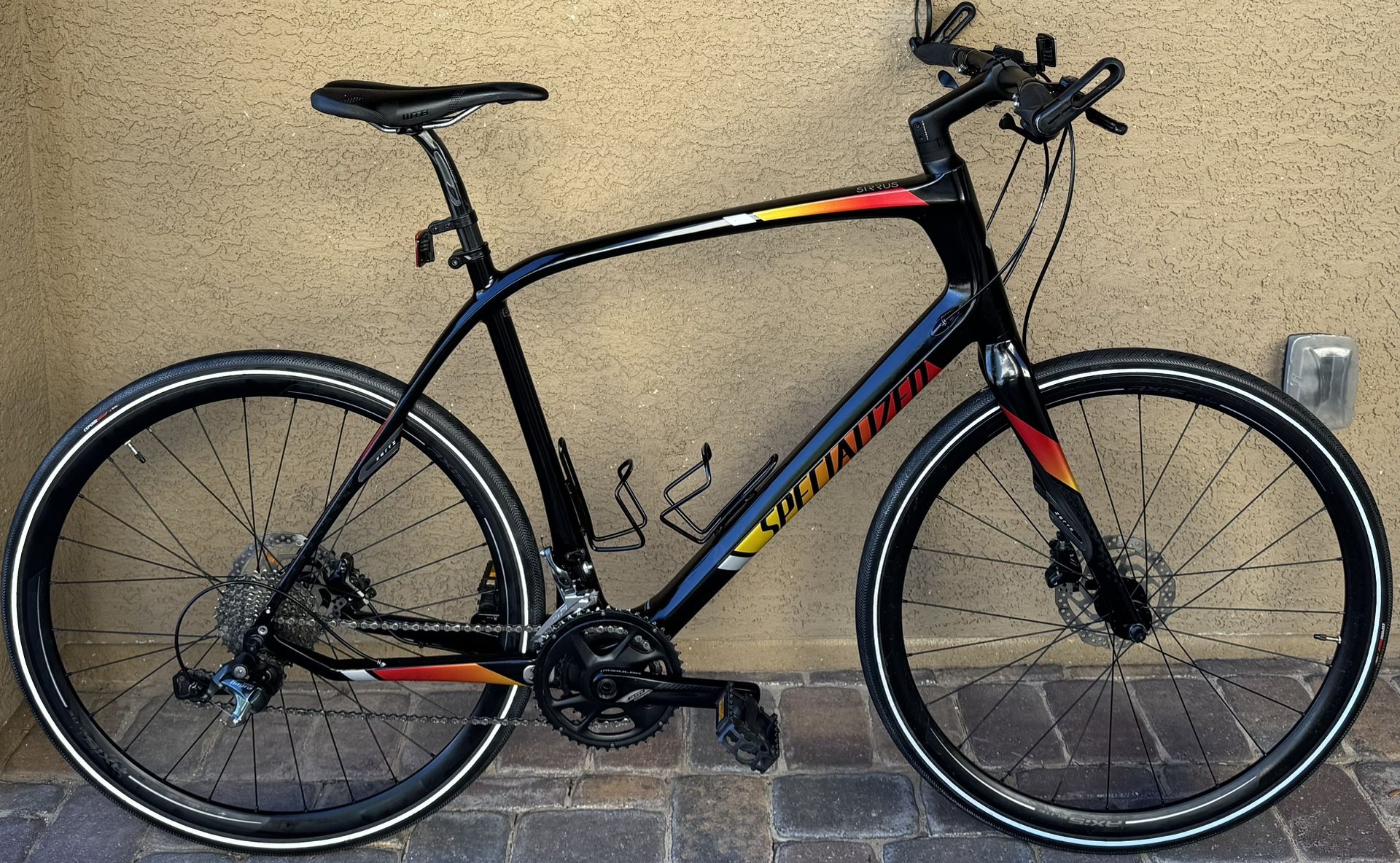 Specialized Sirrus Elite Carbon Flat Bar Road Bike In Excellent