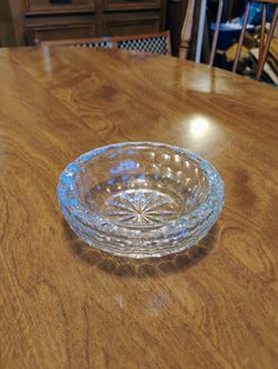 Beautiful Crystal Honeycomb Bowl 5"