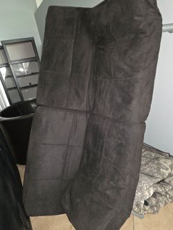 Black Futon