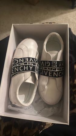Givenchy sneaker