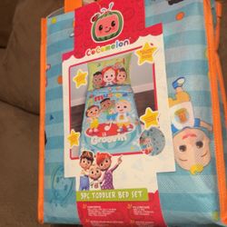 3 Pc Toddler Bed Set