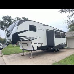 2020 Keystone Hideout