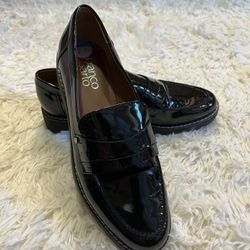 Women’s Loafers Size 7 1/2