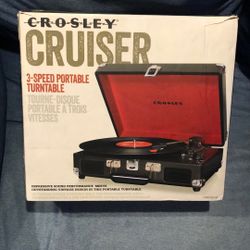Crosley Cruiser Portable Turntable Complete Set
