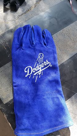 Dodgers glove