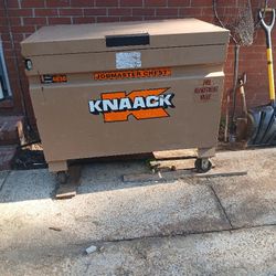 Knaack Jo Box