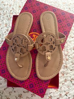Tory Burch Sandles Size 5 women