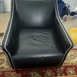 Beautiful Leather Chair 