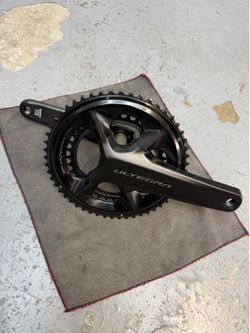 Crankset shimano ULTEGRA R8100- 172.5 WI (52-36).