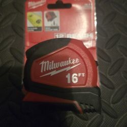 $15 Milwaukee  Measuring Tape