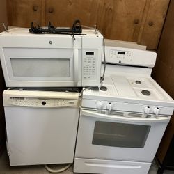 Free Stove, Dishwasher And Under cabinet Microwave 