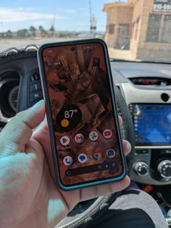 Google Pixel 8 (trades)
