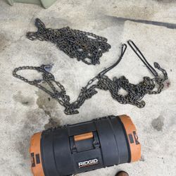 F150 Raptor Chains And Tool Box For Them