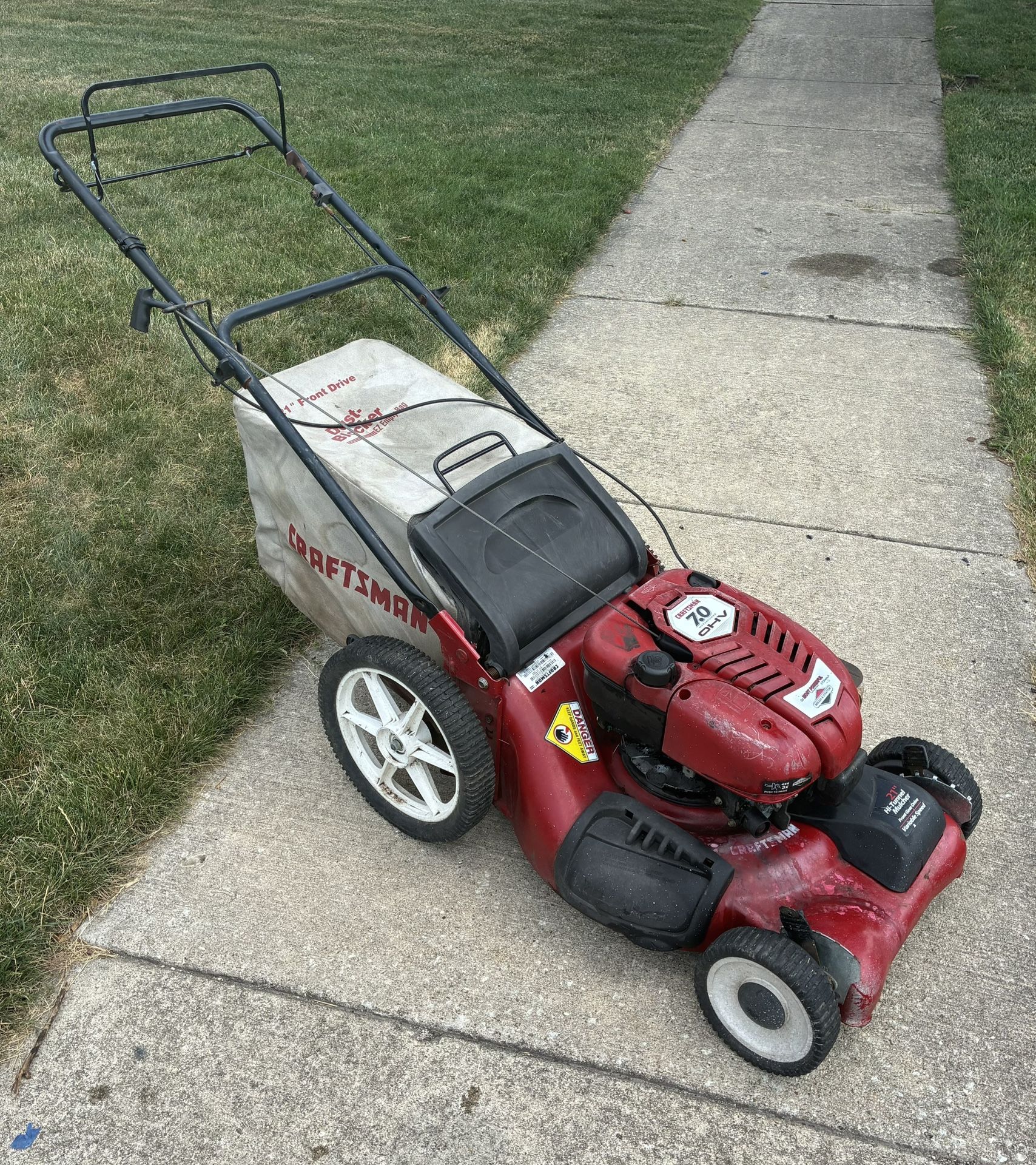 Craftsman Self Propelled 7.0 Lawn Mower with Bag
