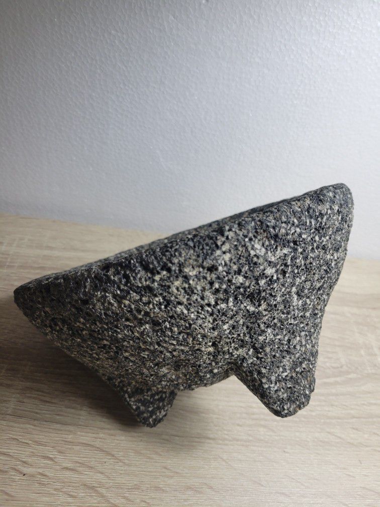 Mortar Natural Volcanica Stone, Heavy & Durable, Perfect for Homemade spices.(No Pestle) condition As You See On Pictures. 