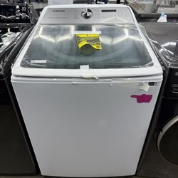 Brand new Samsung 5.2 cu. ft. Large Capacity Smart Top Load Washer in White with Impeller and Super Speed Wash