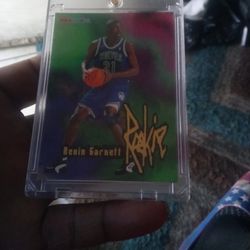(7) Rookie Basketball Cards 