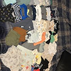 Baby clothes lot (boy)