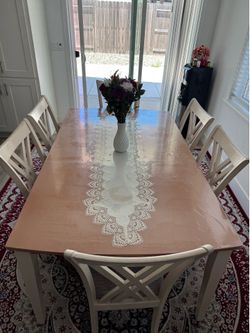Dinning Table for 6 people