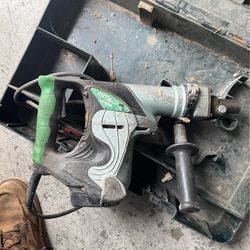 Hitachi Rotary hammer with bits