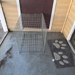 Medium Sized Dog Cage With Divider
