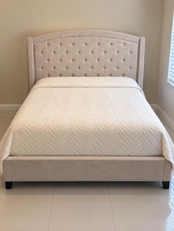 Queen bed