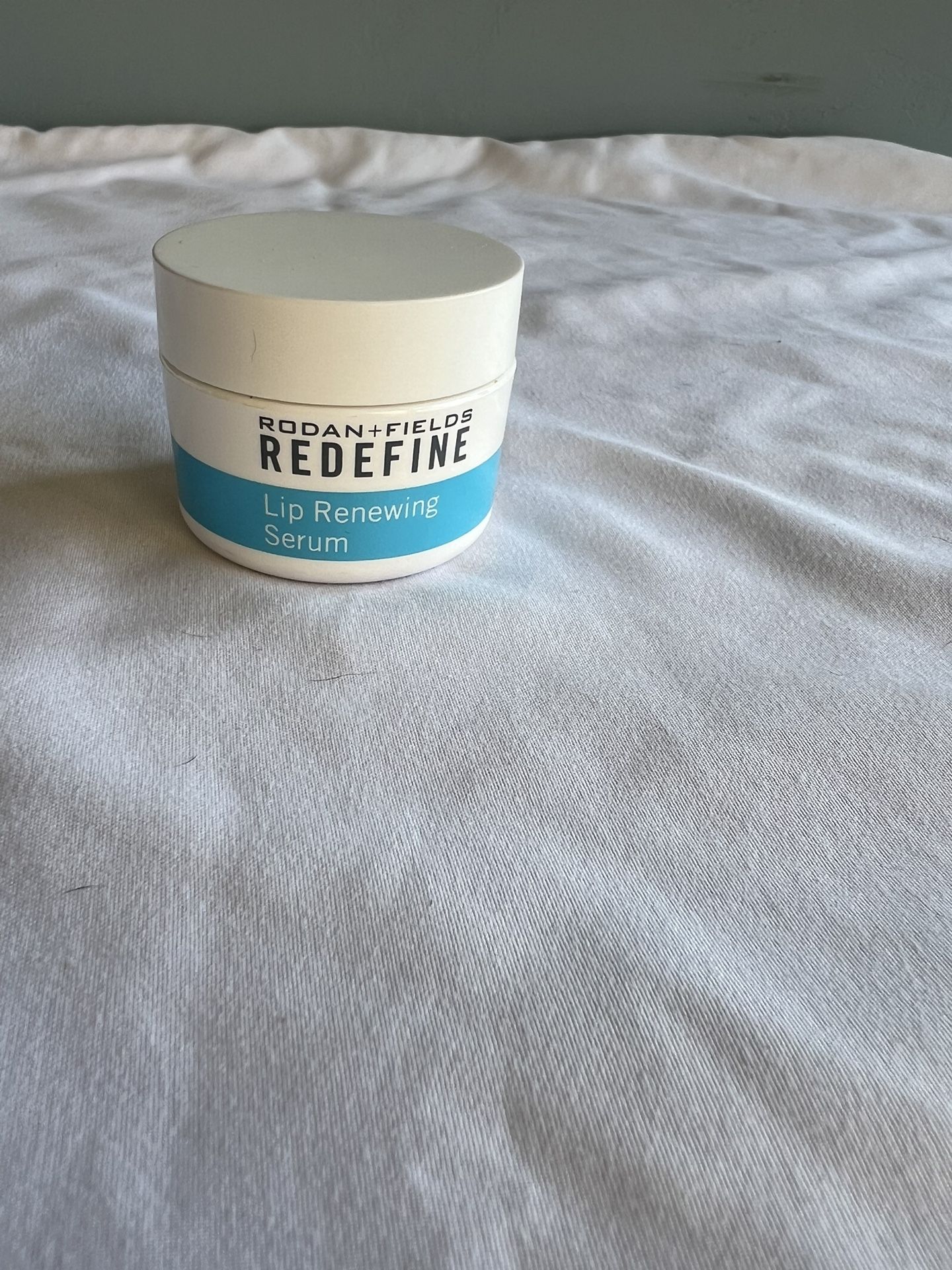 Rodan Fields Redefine Lip Renewing Serum