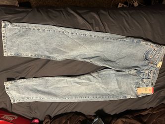 Levi pants