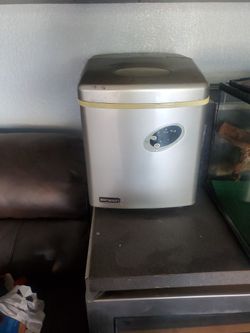 Portable Ice Maker Machine