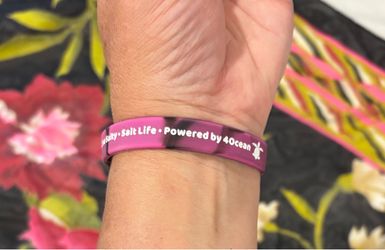 Live Salty Salt Life Powered by 4Ocean Silicone Wristband Bracelet Engraved and Filled