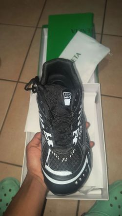 Bottega veneta Size 43