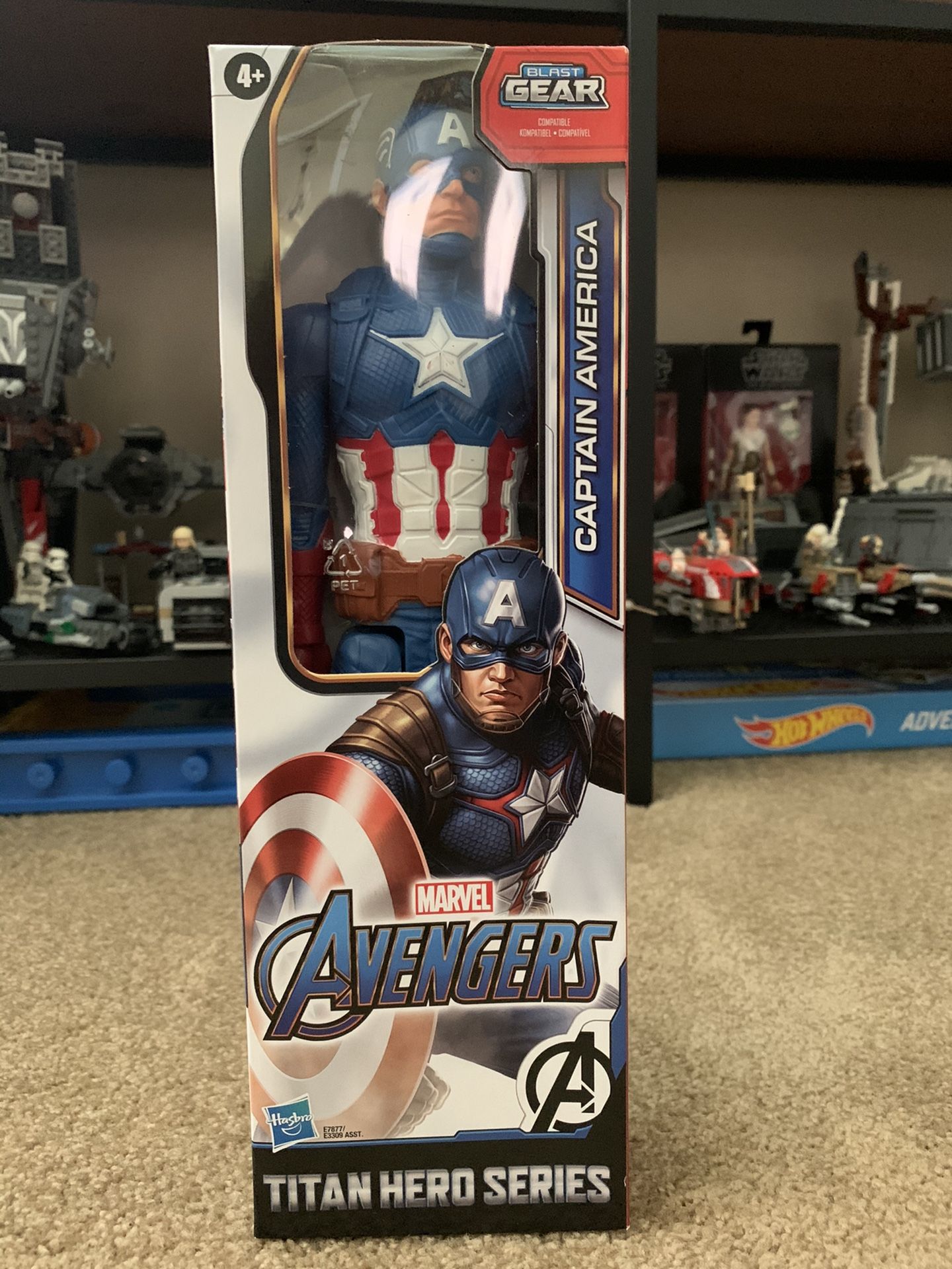 MARVEL AVENGERS: Titan Hero Series Blast Gear Captain America Figure