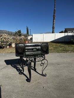 Sony CFS-1035 AM FM Radio Cassette Stereo System Boombox