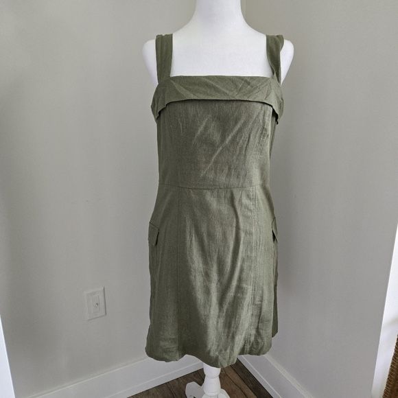 SO Womens Size 9 Olive Green Sleeveless Dress With Pockets