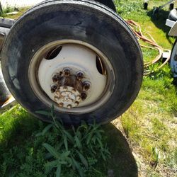 Heavy Duty Dually Axel With Two Good Rims And Tires 
