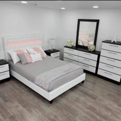 Bedroom Set ( Juego De Cuarto)💮Sold separately too💮Fast delivery