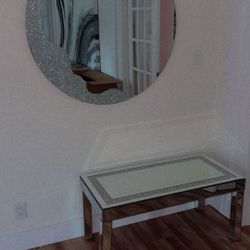 Crushed Diamond Mirror And Coffee Table 