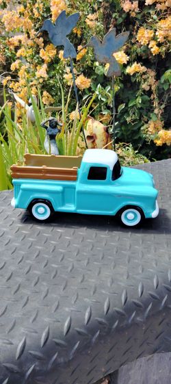 Porcelain GM pickup Chevy